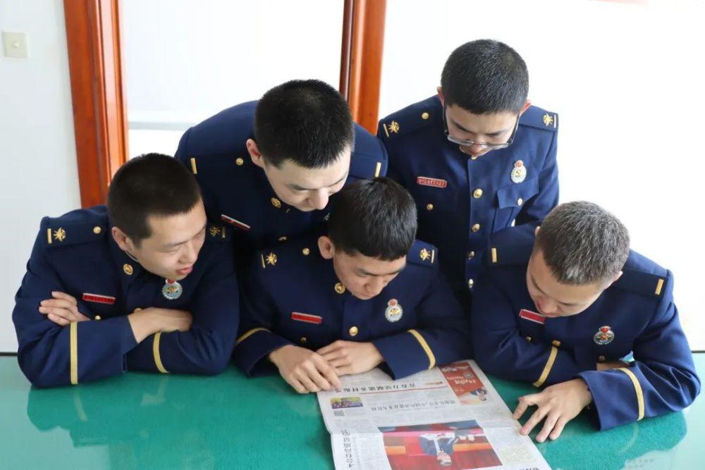 乐高机器人比特